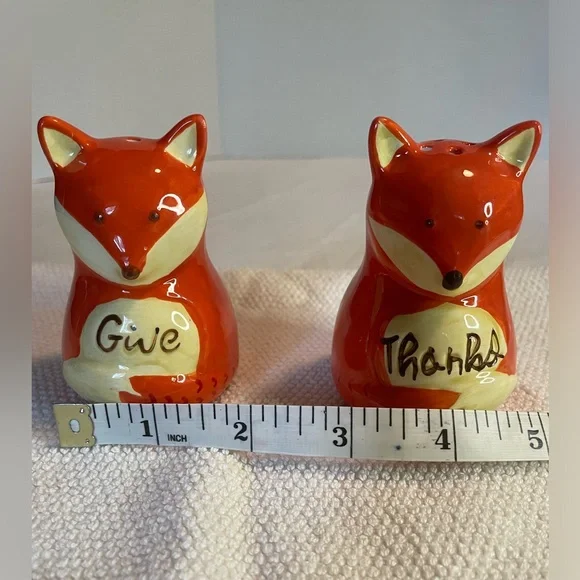 Salt and Pepper Shakers. Essential Home, Fox Give Thanks. New in box. - Picture 7 of 15